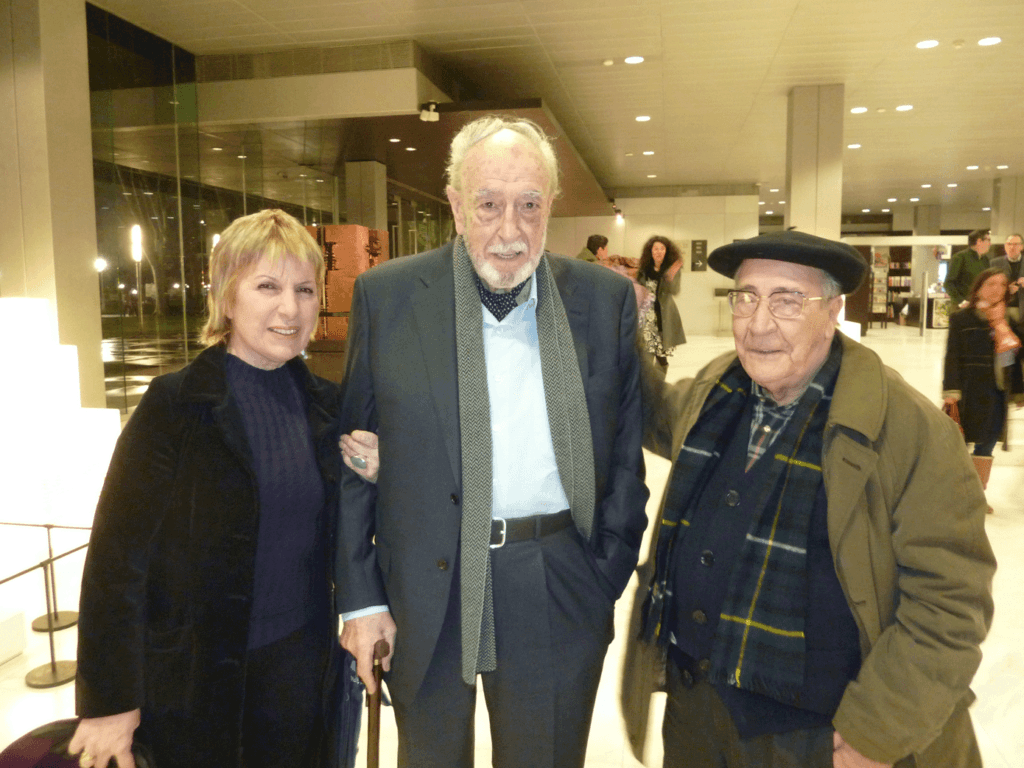 Inaguracion con Nestor Basterretxea y Txiki Adrada
